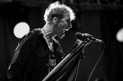 14242518_294999940880802_596380182573364