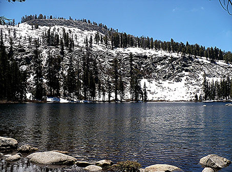 weaver lake with snow1.jpg