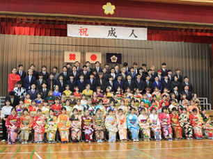1月9日 令和4年新成人を祝い励ます会が開催
