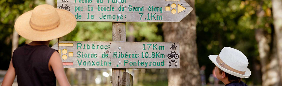 Petites randonnées en Périgord Ribébéracois©PPV-Petite-Souris.jpg
