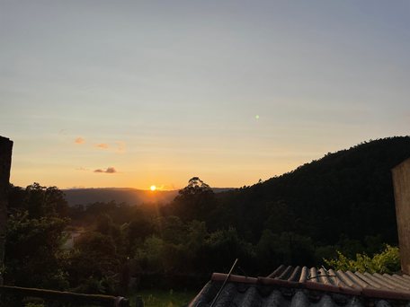 Sunset in Spain is when the sun changes color from golden yellow to red.