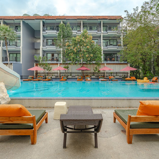 เที่ยวภูเก็ต ที่พักใกลเหาดป่าตอง โรงแรมภูวารี รีสอร์ท เสนอราคาพิเศษเริ่มต้นที่ 1,000 บาท พร้อมอาหารเ