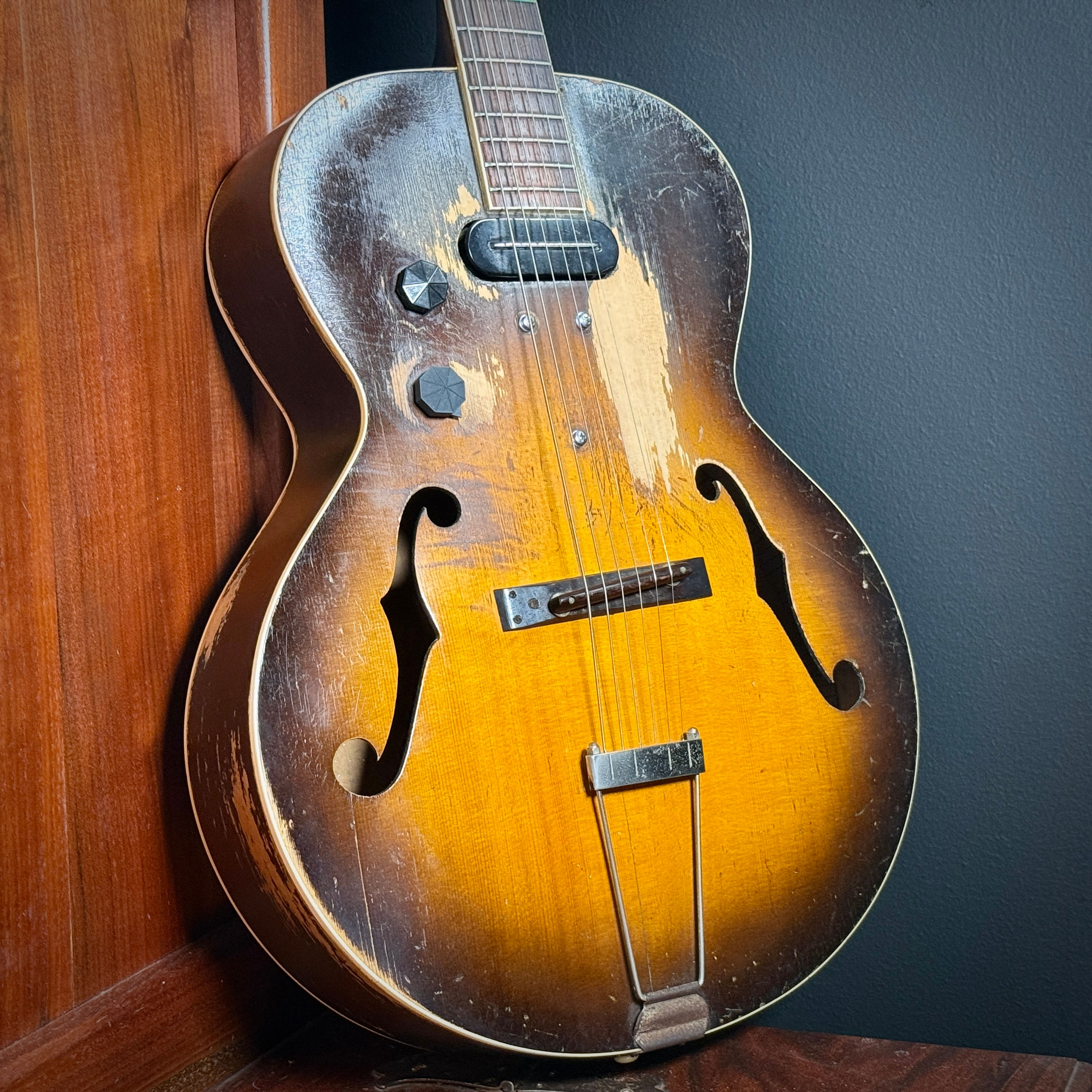 SOLD - 1939 Recording King Roy Smeck Model 1127 Electric Archtop