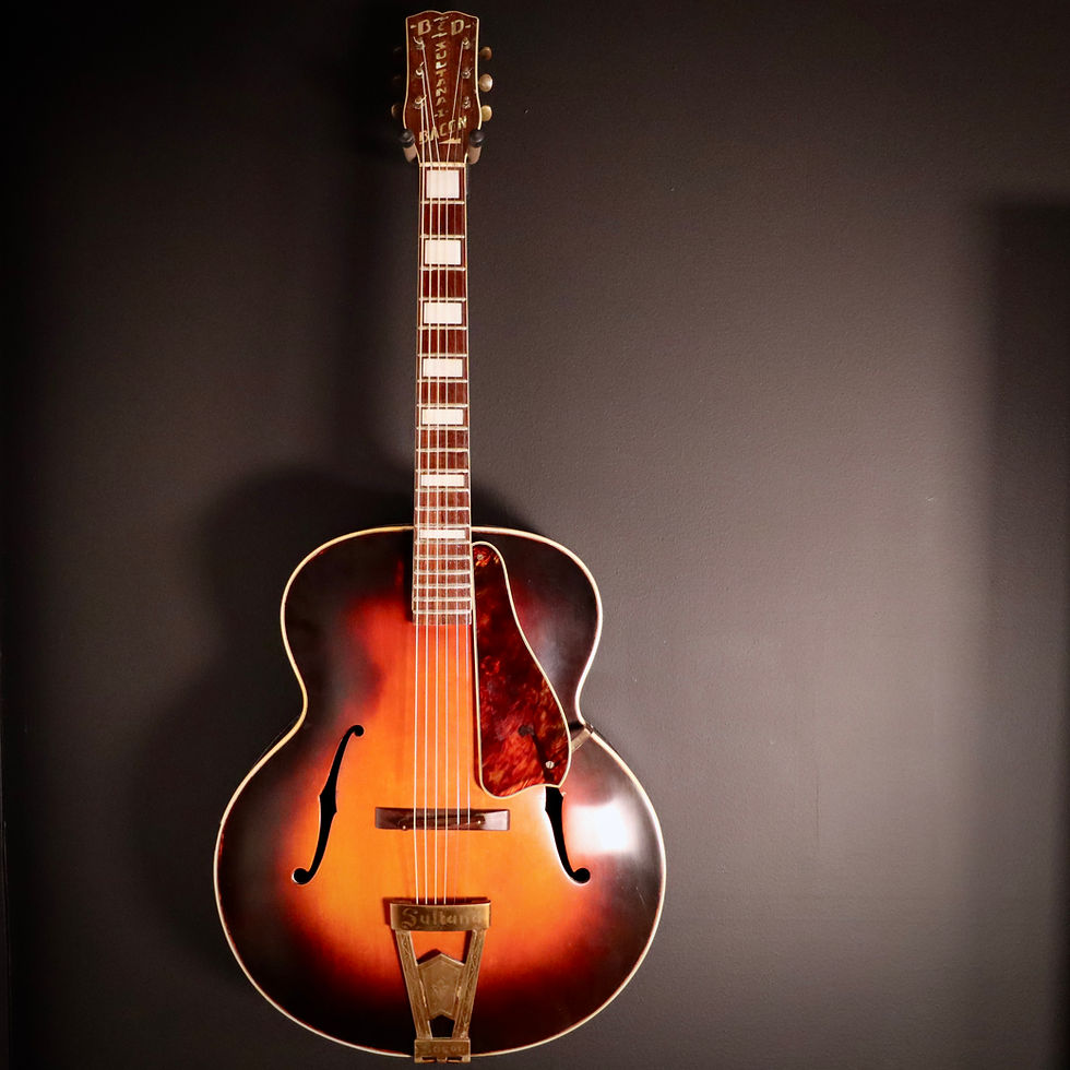 Thumbnail: Circa 1940 Bacon and Day Sultana I Acoustic Archtop Guitar
