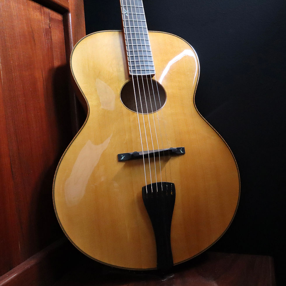 SOLD - 2014 Benedetto Sinfonietta Acoustic Archtop - Mint Condition