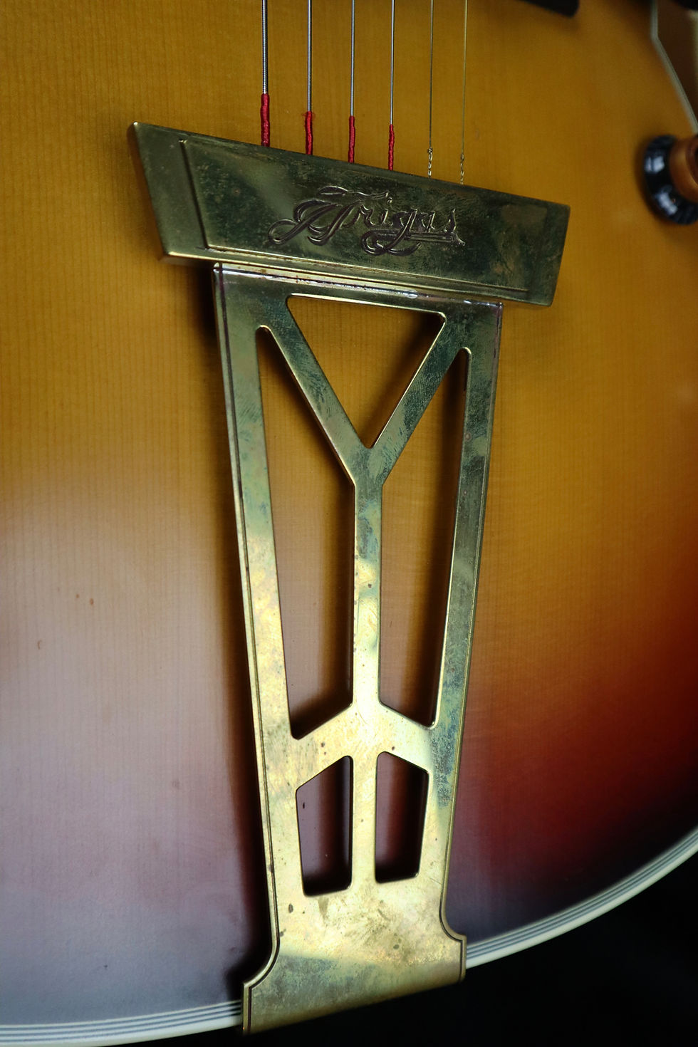 Thumbnail: SOLD - 2012 Triggs Super 400 - Sunburst