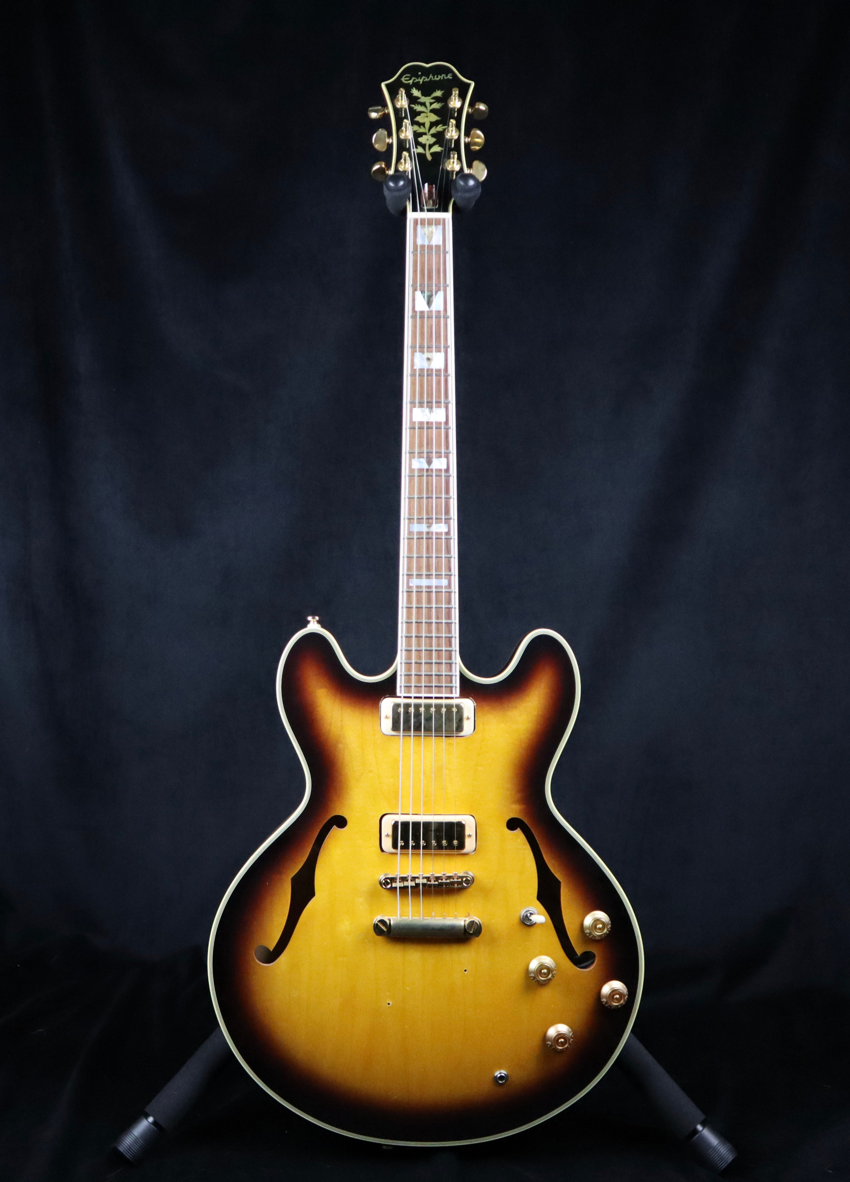 SOLD - Epiphone Sheraton II USA John Lee Hooker Sunburst