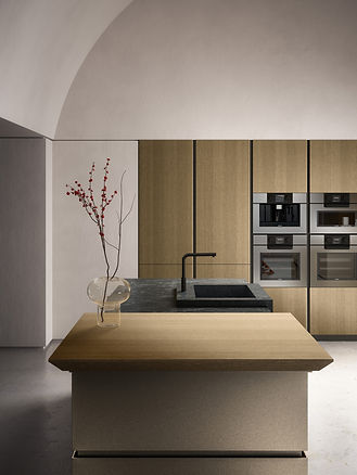 PORTRAIT 14_DIAMOND(6).jpg