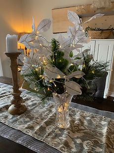 Homemade Christmas Decor 2.jpg