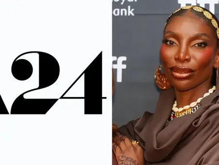 Logo des Filmstudios A24 neben einem Porträt von Michaela Coel mit goldenen Accessoires und braunem Outfit vor einer Eventwand.