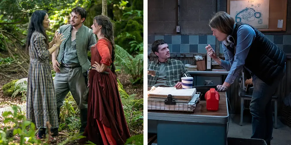 Im Kontext einer neuen Studie zur Repräsentation von Frauen als Regisseurinnen in den erfolgreichsten US-Kinofilmen 2025 zeigt das linke Bild Chloé Zhao am Set von „Hamnet“, wie sie im Wald mit Paul Mescal und Jessie Buckley eine Szene vorbereitet. Rechts arbeitet Regisseurin Emma Tammi am Set von „Five Nights at Freddy’s 2“ und steht in einem Produktionsraum über einen Tisch gebeugt, während sie mit einem Schauspieler spricht.