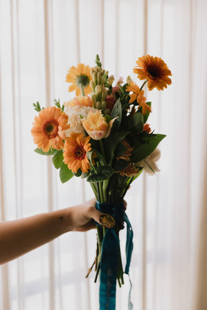 Detalles de boda civil en Sevilla, decoración romántica en el Castillo de la Monclova
