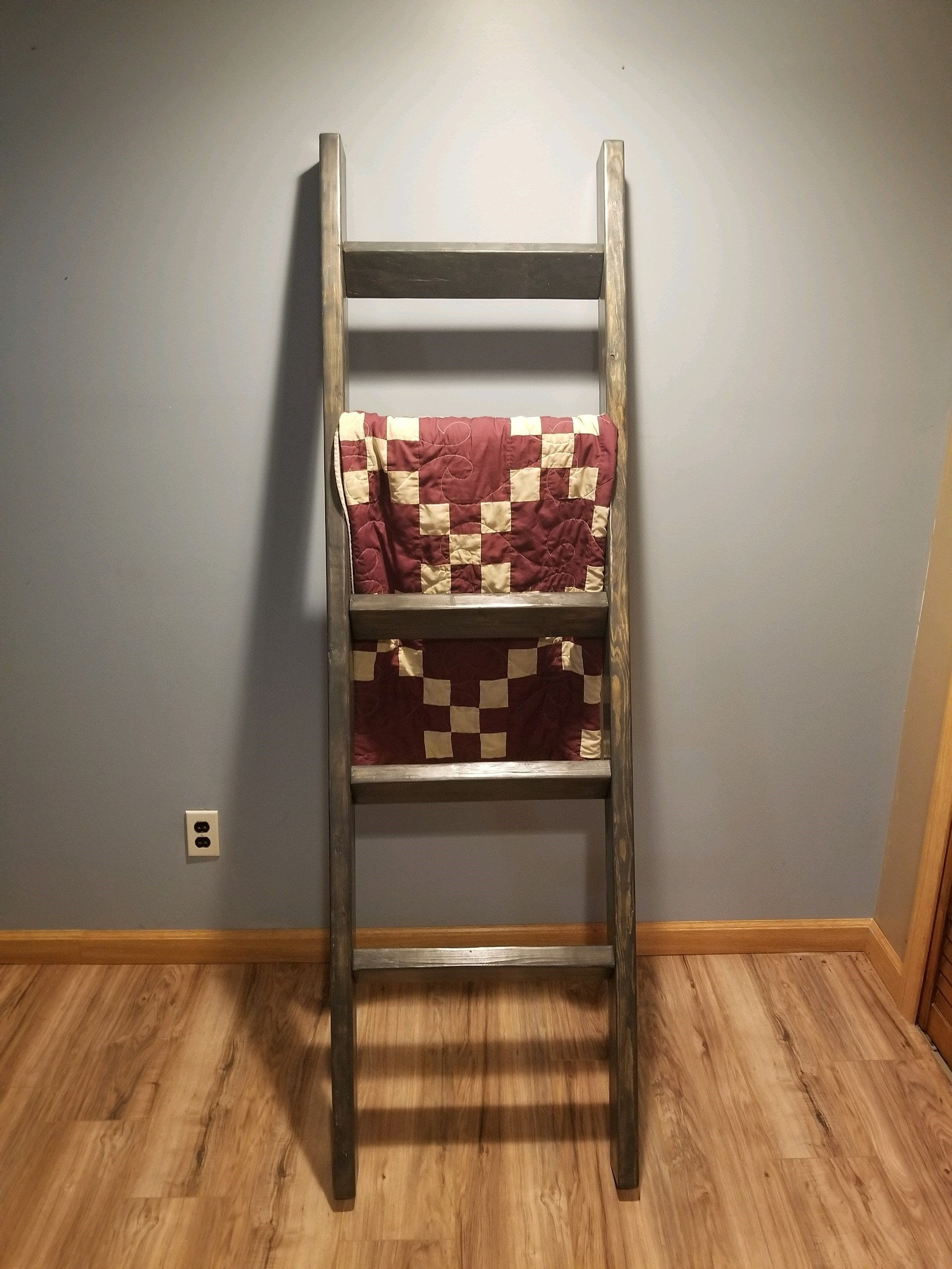 Wood Blanket Ladder. Multiple colors and lengths available.