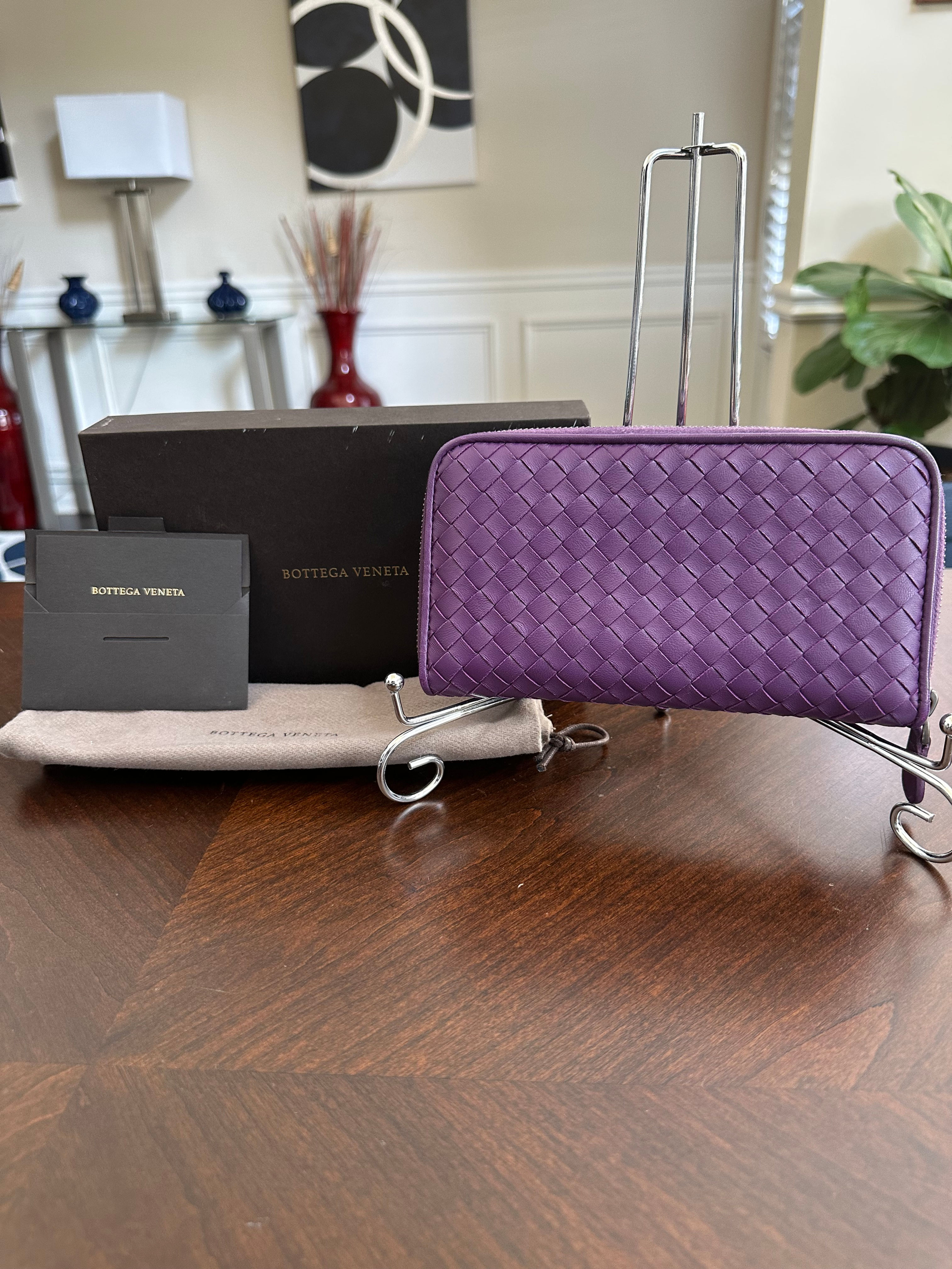 Bottega Veneta Intrecciato Continental Wallet