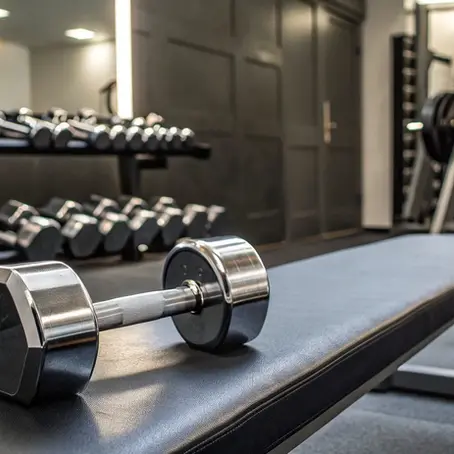 Free Weights vs Machines: Which Is Right for You?