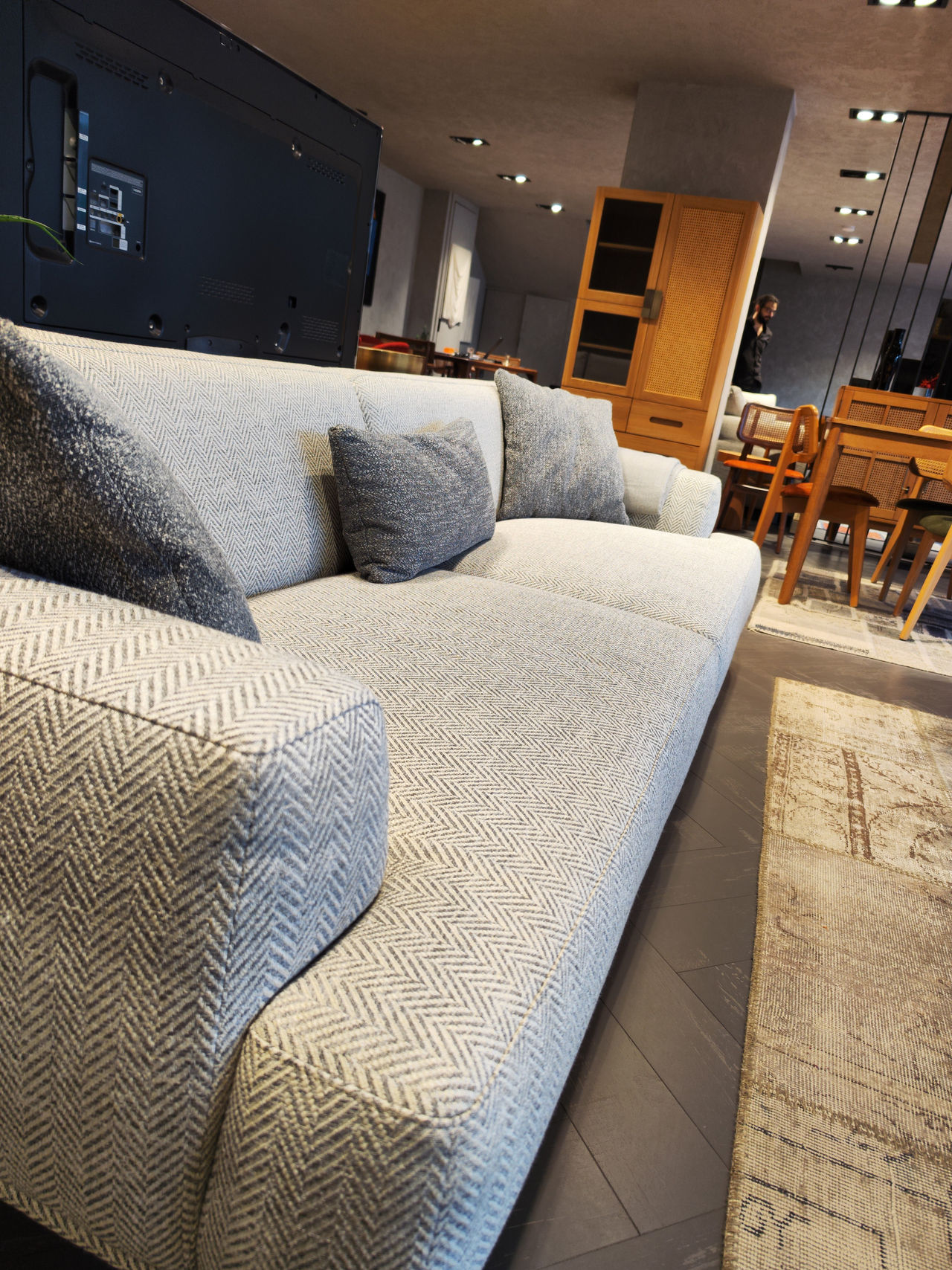 SAGIST GROUP LUXURY FURNITURE FACTORY