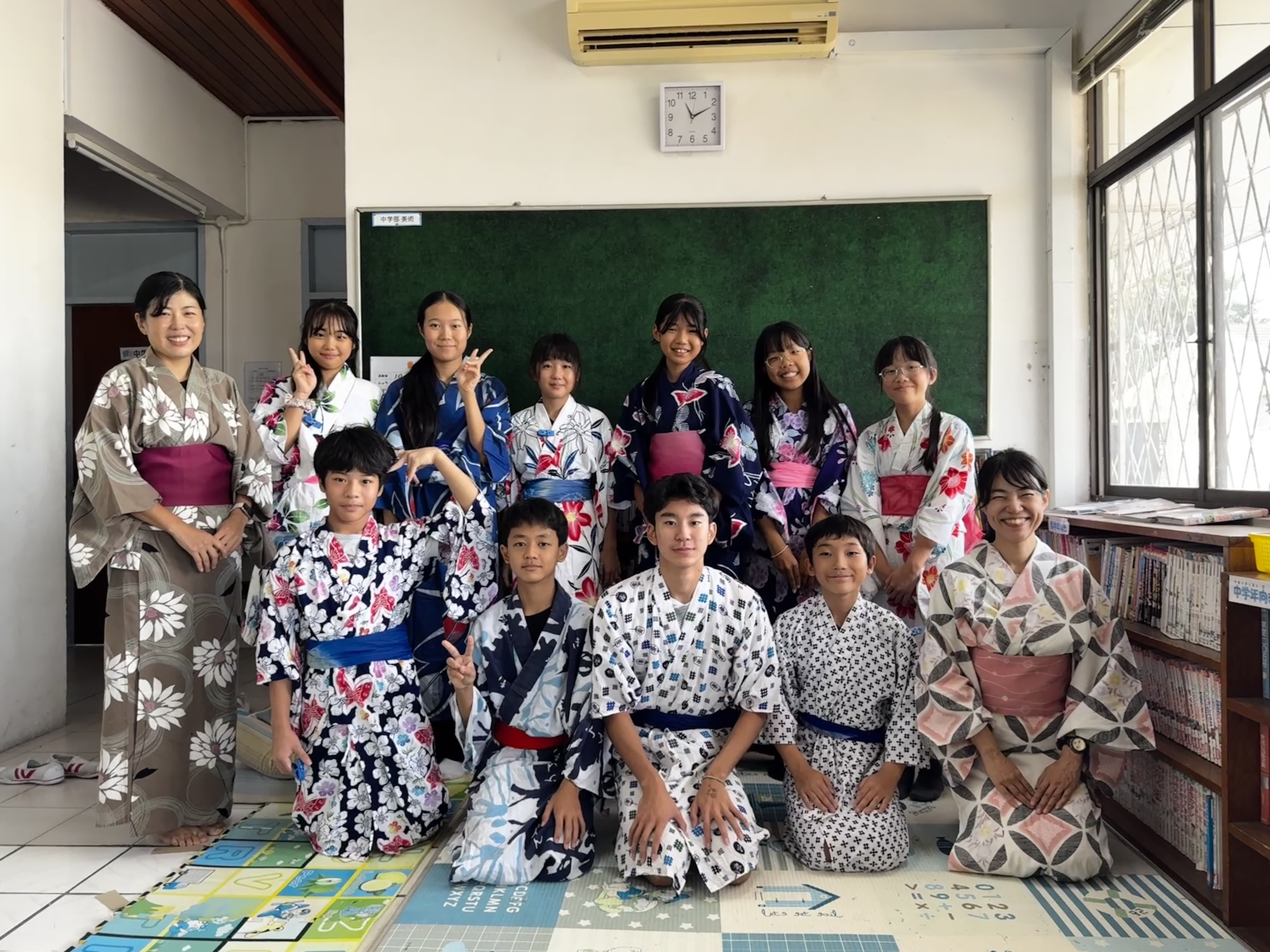 着物・書き初め・福笑い