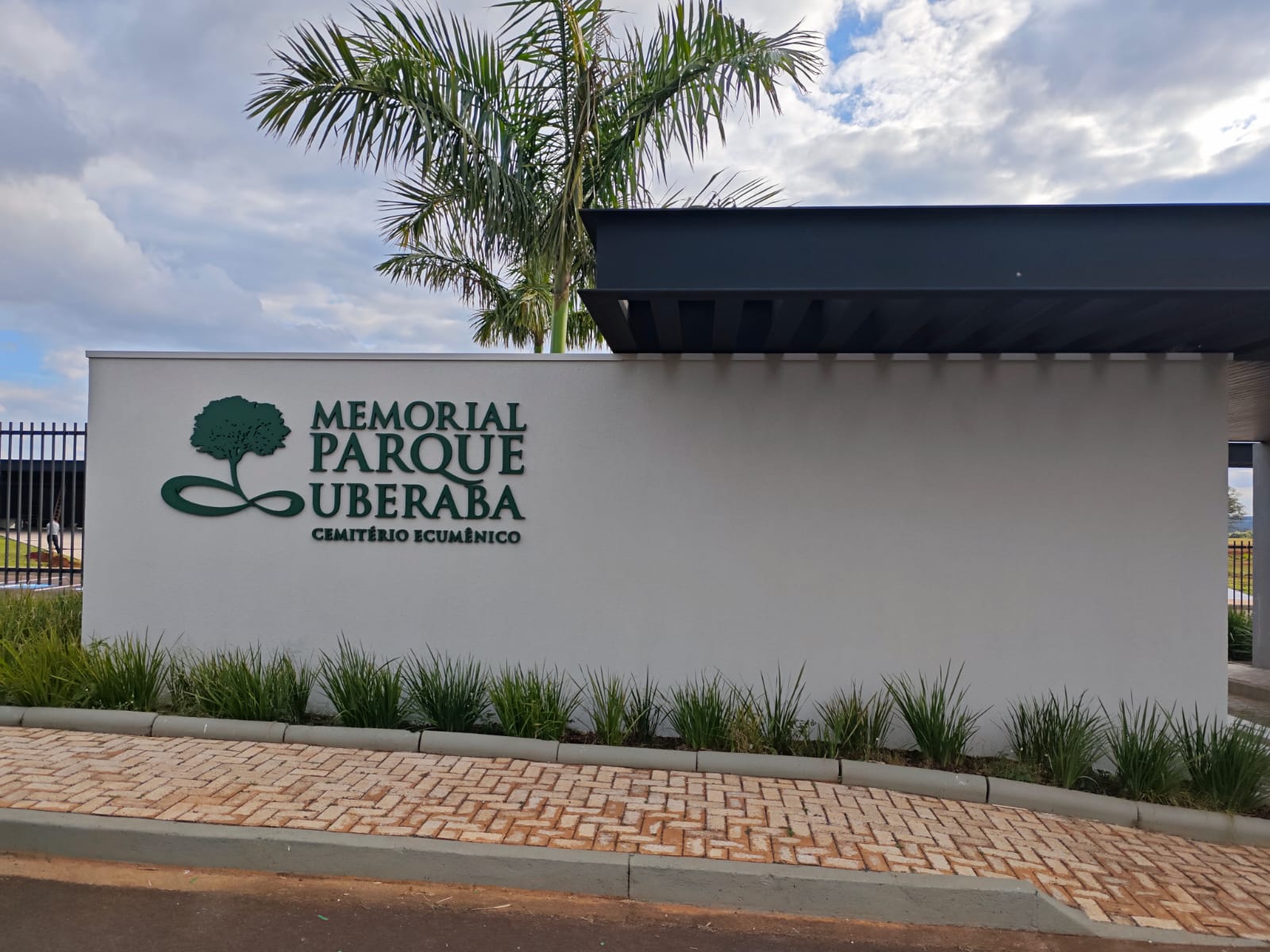 Entrada do Memorial Parque