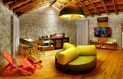 suite 14.jpg