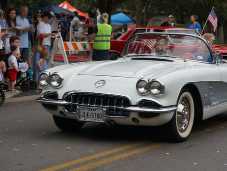 July 4th Parade Scenes-Classic & Antique Cars