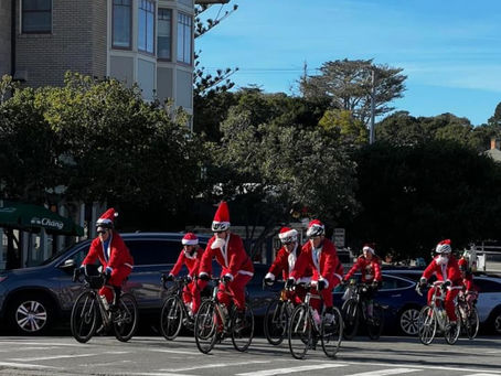Cycling Santas in Pacific Grove