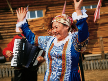 Etnia rusa en China: historia y cultura de los Éluósīzú