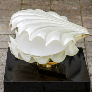 De Clam Shell lamp - Liane Rougier 