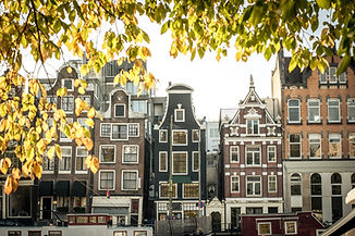 PRAGA AMSTERDAM Y BERLIN