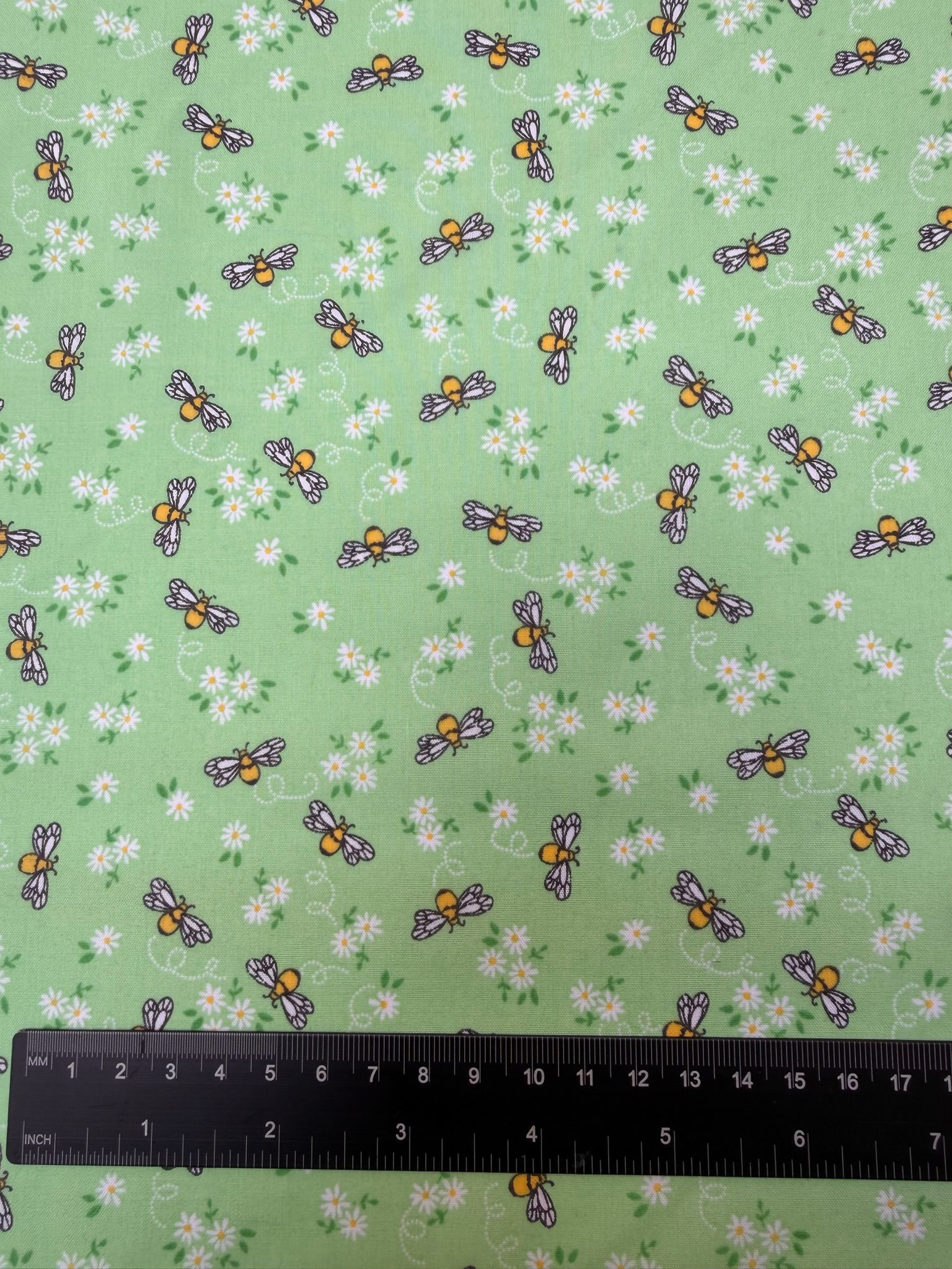 Bumble Bees & Daisy Print Polycotton Fabric Close Up
