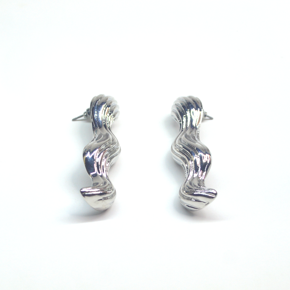 Thumbnail: SNAKE LINE TEXTURE SILVER EARRINGS