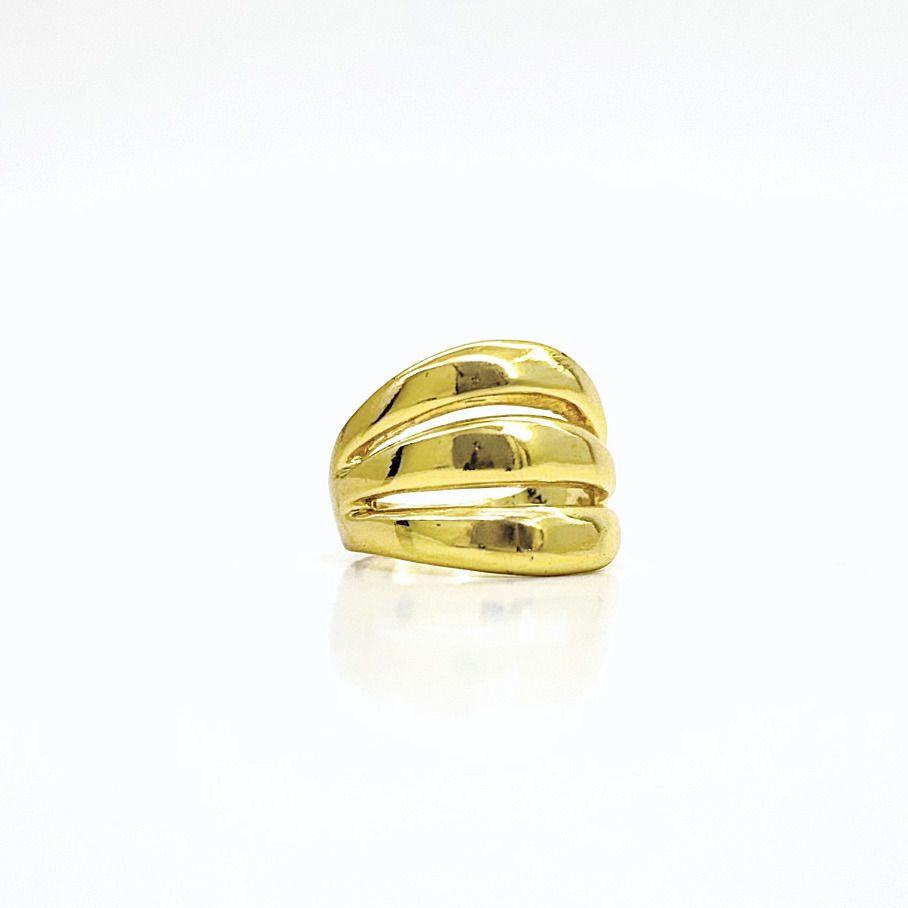 Thumbnail: CURVED LINES GOLDEN RING