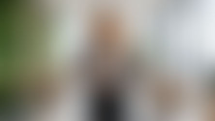 What are the key responsibilities of a fractional CMO?