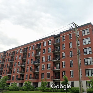 Facade Google 01.jpg