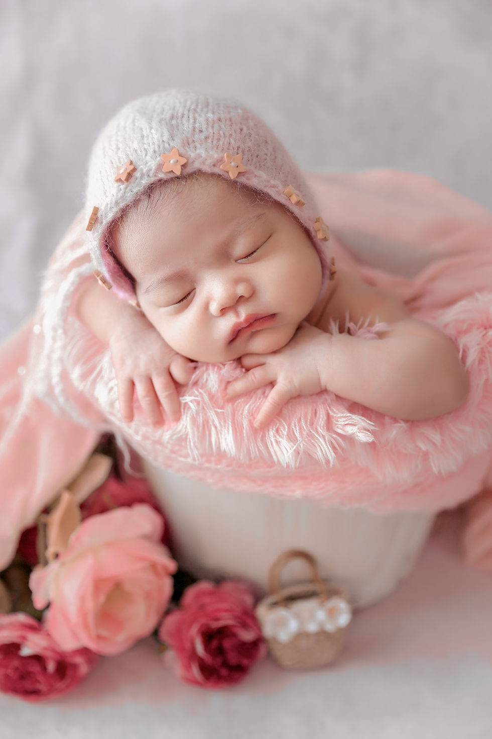 Thumbnail: A newborn only once in a lifetime, 100 days only once in a lifetime. Growth package (newborn + 100-day photos)