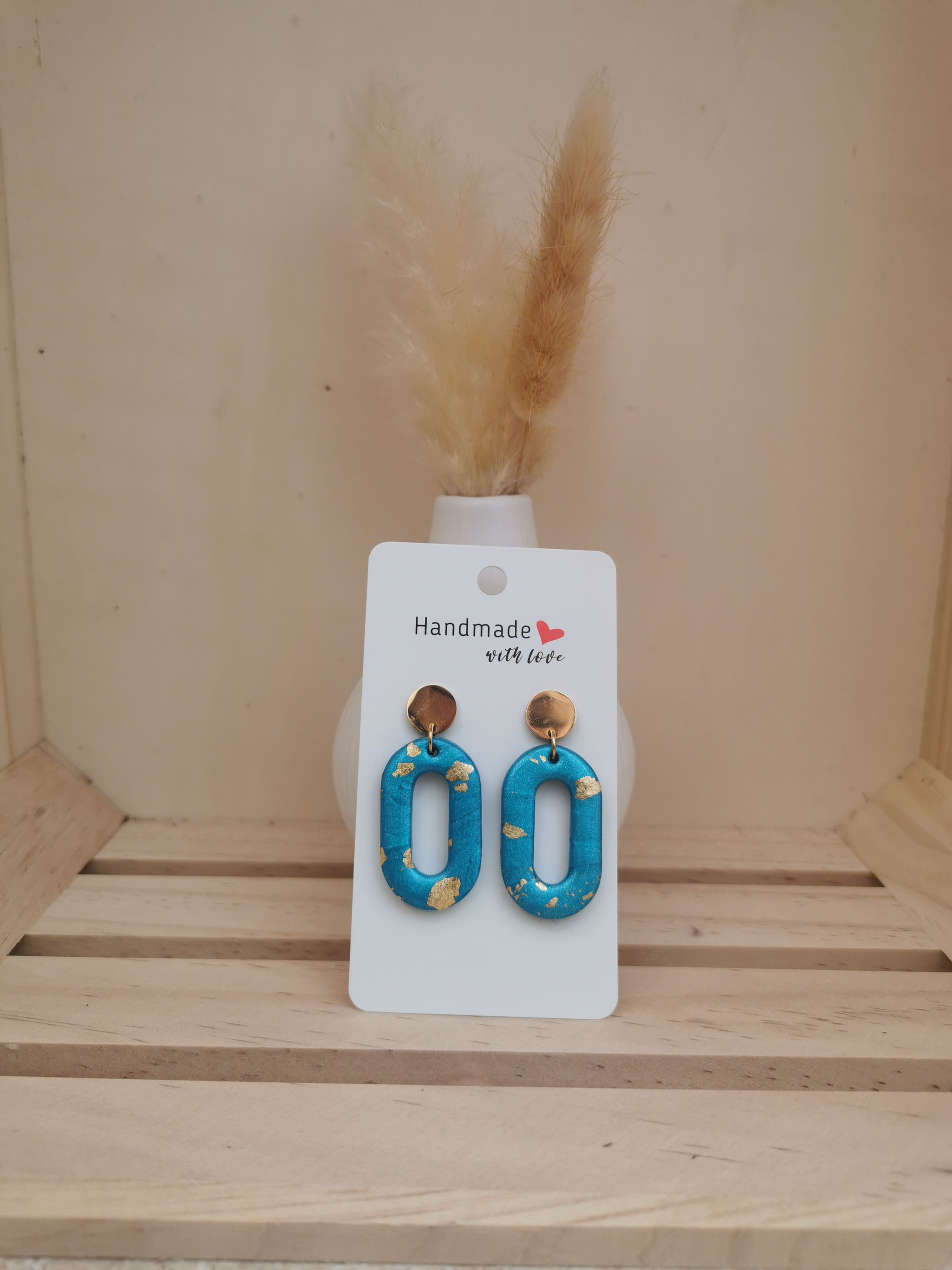 Boucles d'oreilles en argile maillon bleu et doré