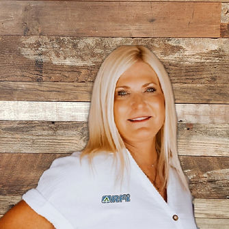 Kerry Esslin Professional Photo.jpg