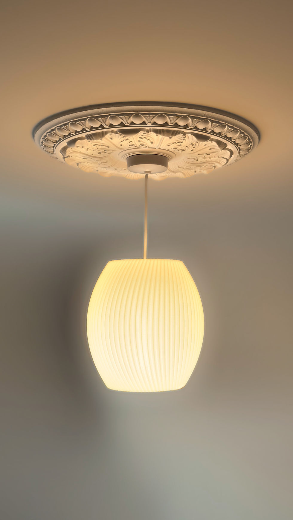 Thumbnail: Spiral Lamp Shade