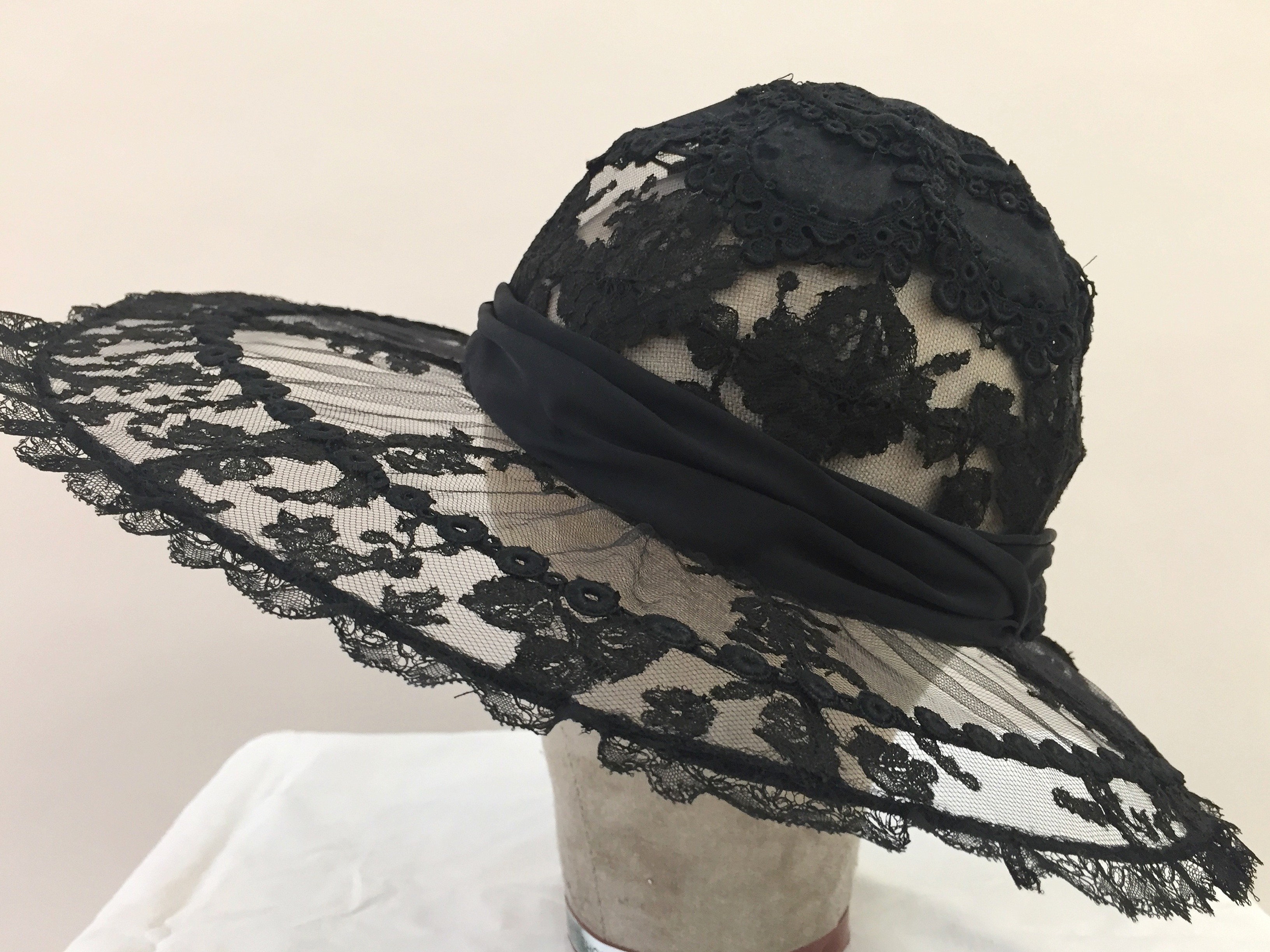 Wire Frame Hat
