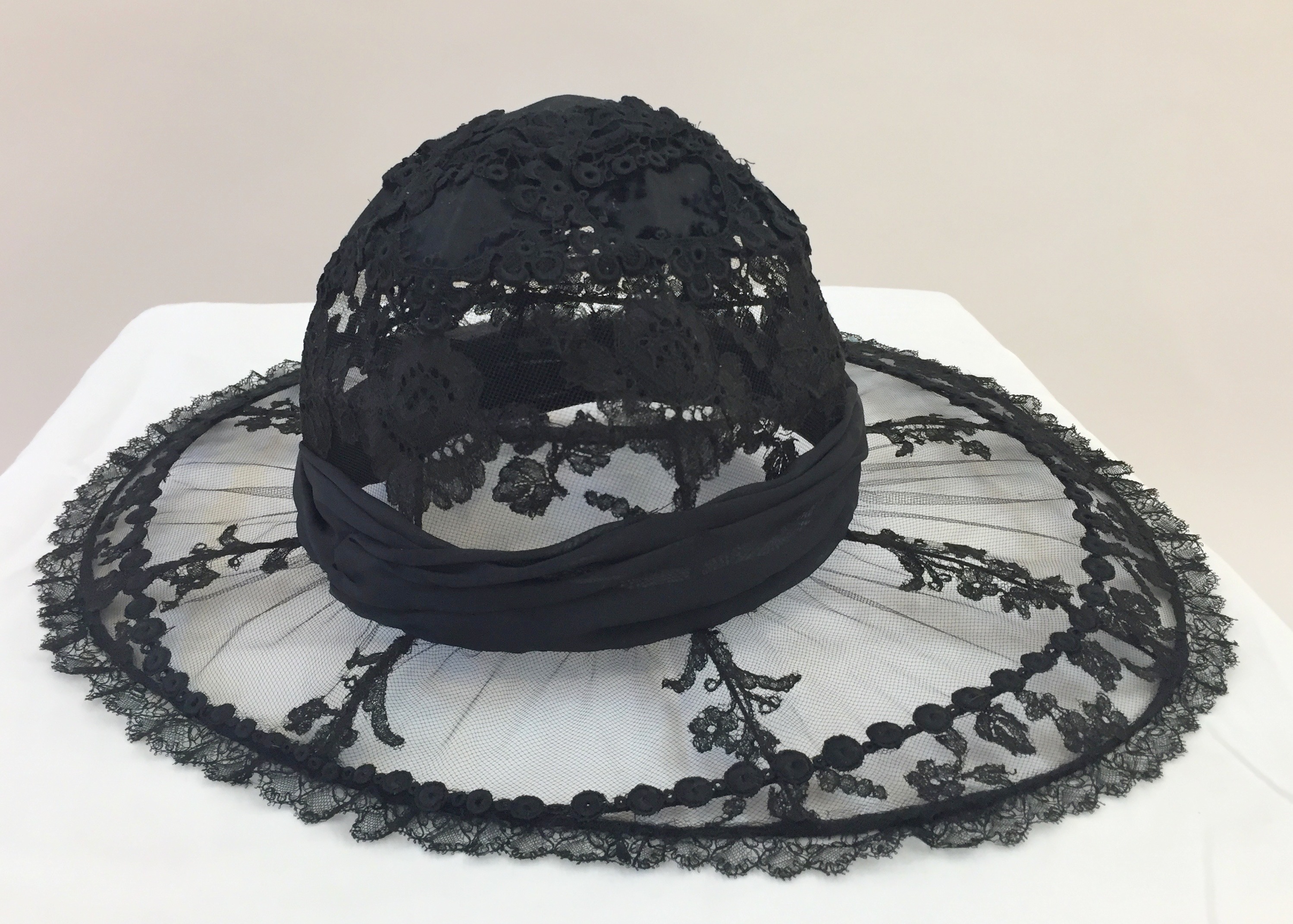 Wire Frame Hat