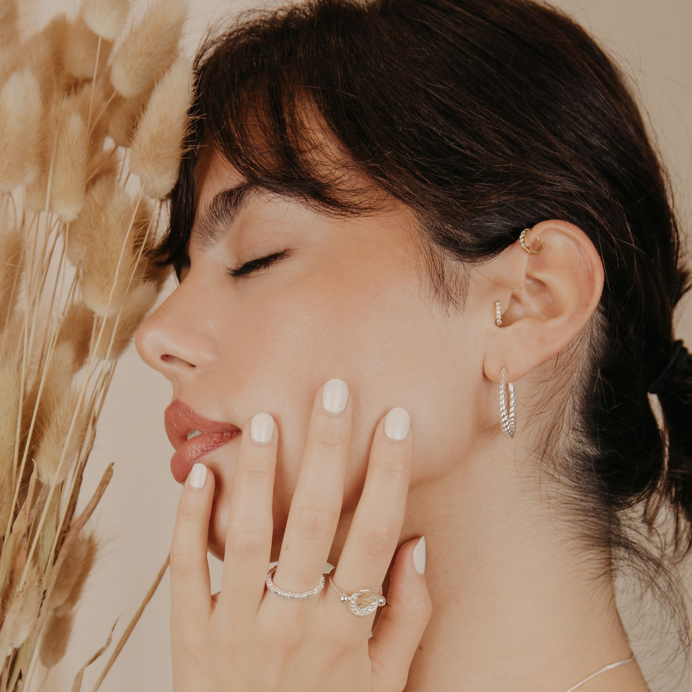 Miniaturbild: Luisa Teresa - Hestia Hoops