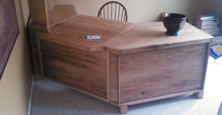 desk72.jpg