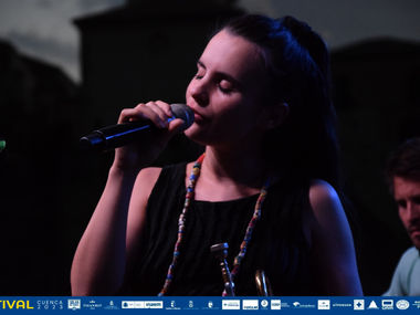 VIRTUOSISMO INTERNACIONAL EN ESTIVAL JAZZ DE LA MANO DE ANDREA MOTIS