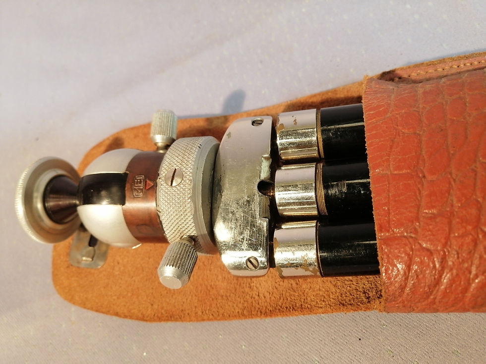 Miniature : Trépied téléscopique Mei (avec son étui )