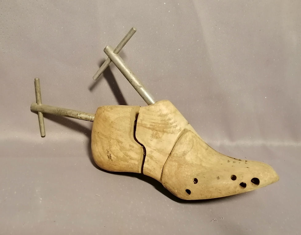 Miniature : Paire d'embauchoir  de cordonniers début 1900