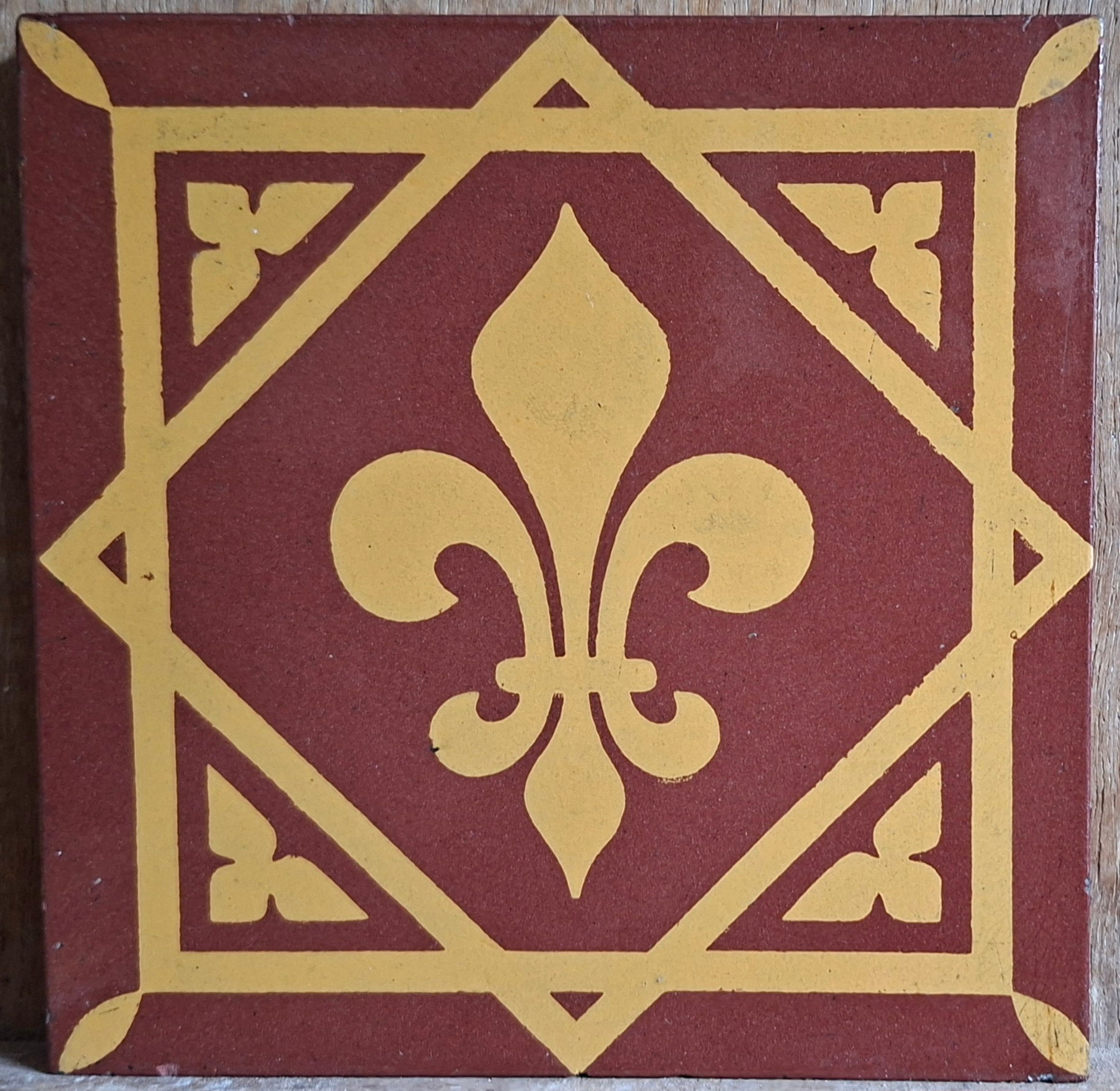 Minton Hollins Fleur de Lys