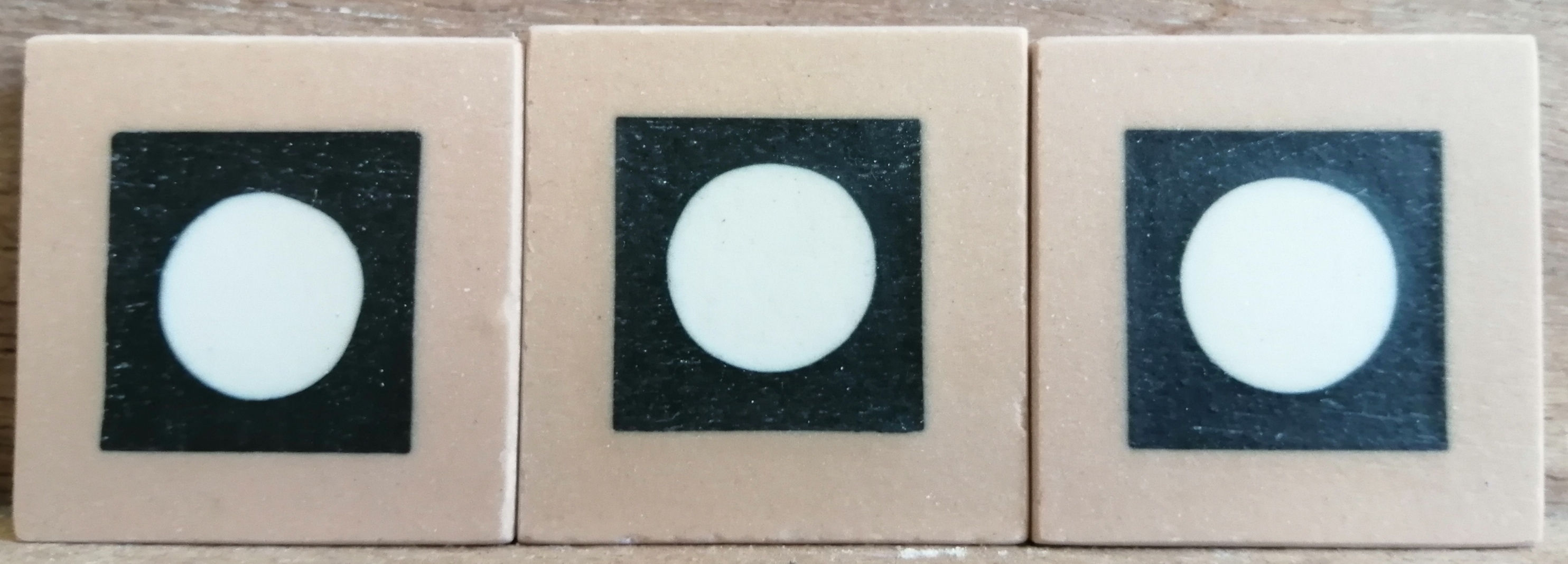 3 dotted roads corner tiles