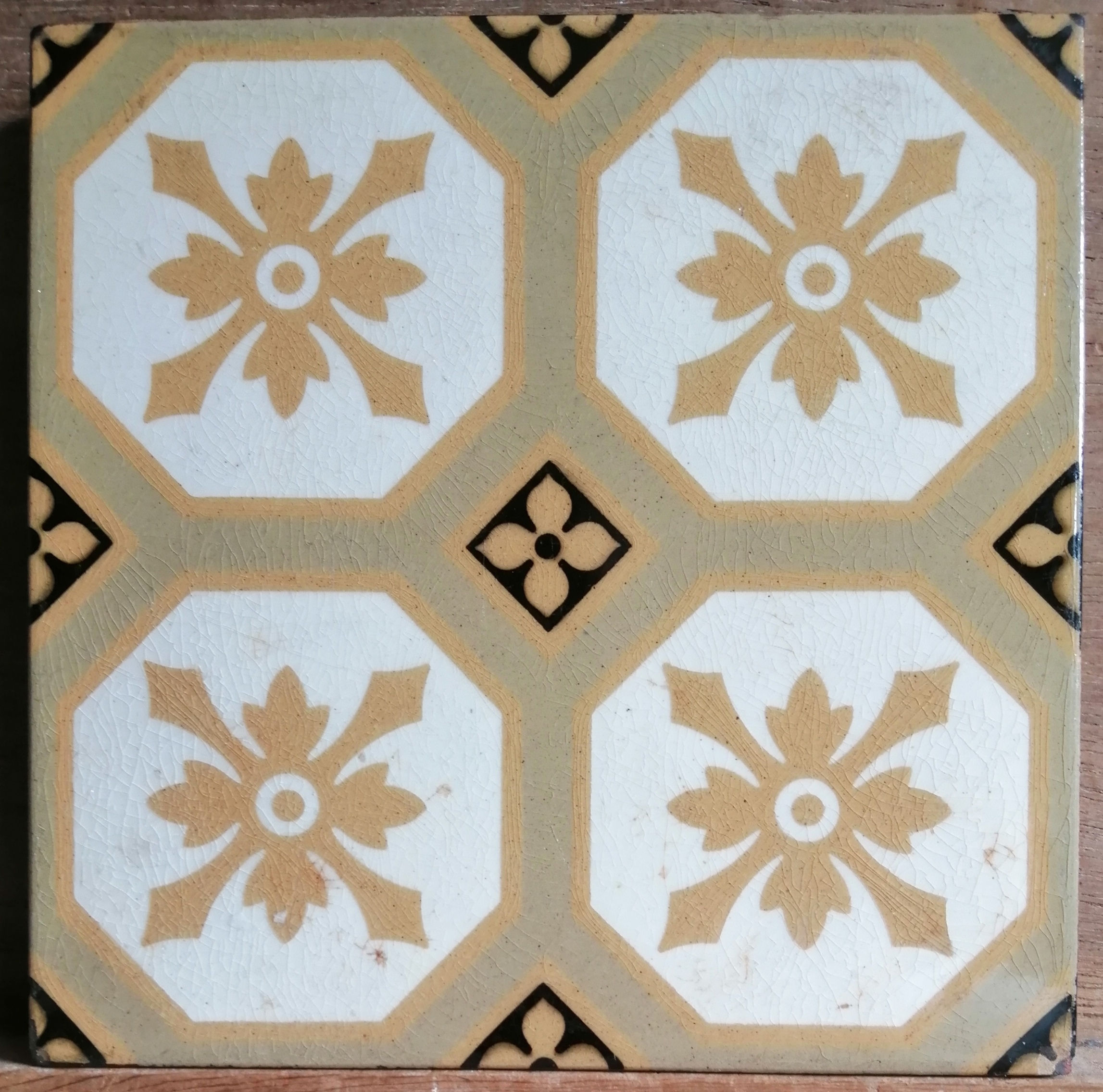 Godwin geometric array