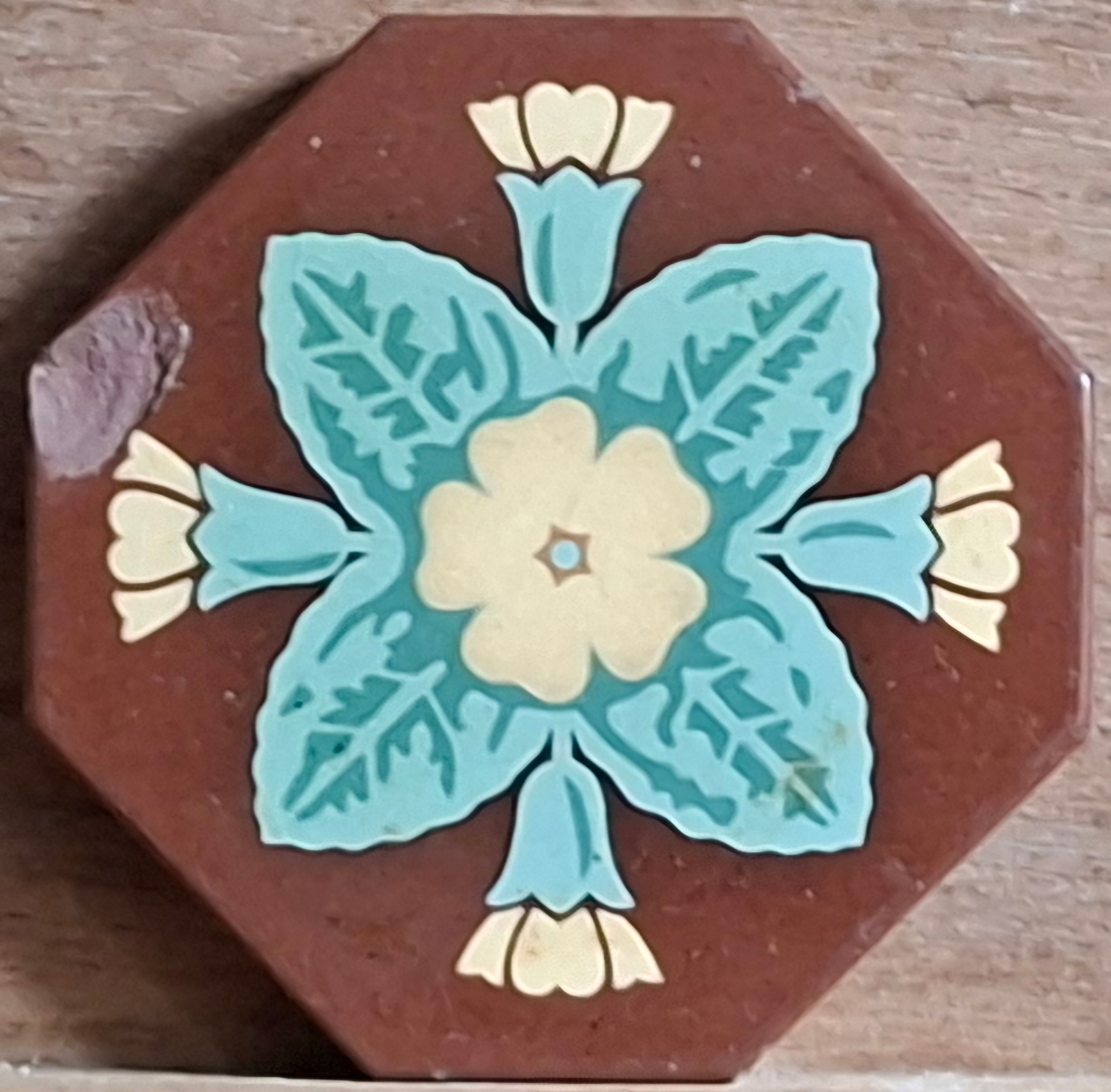 Small octagonal floral cross