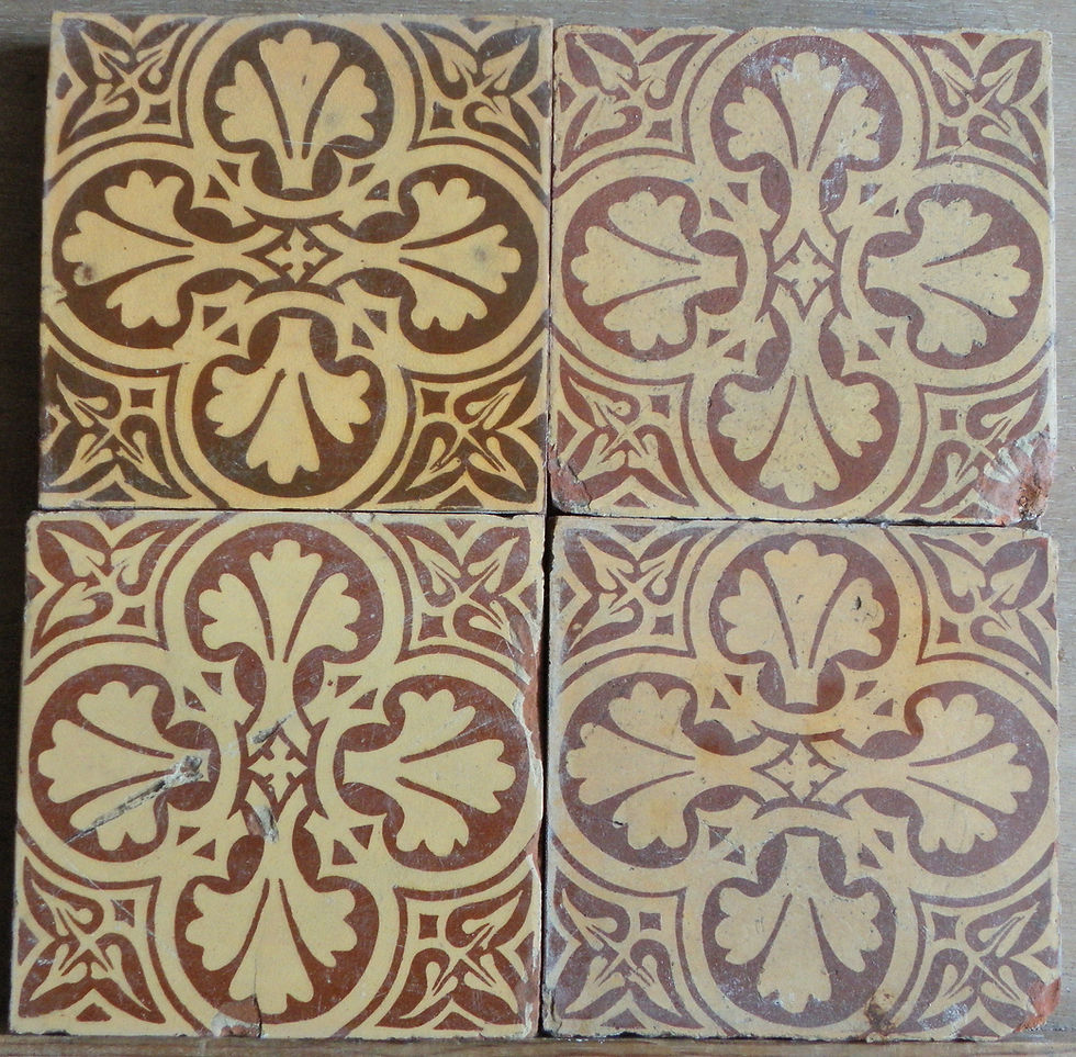 Four foliate cross in a quatrefoil