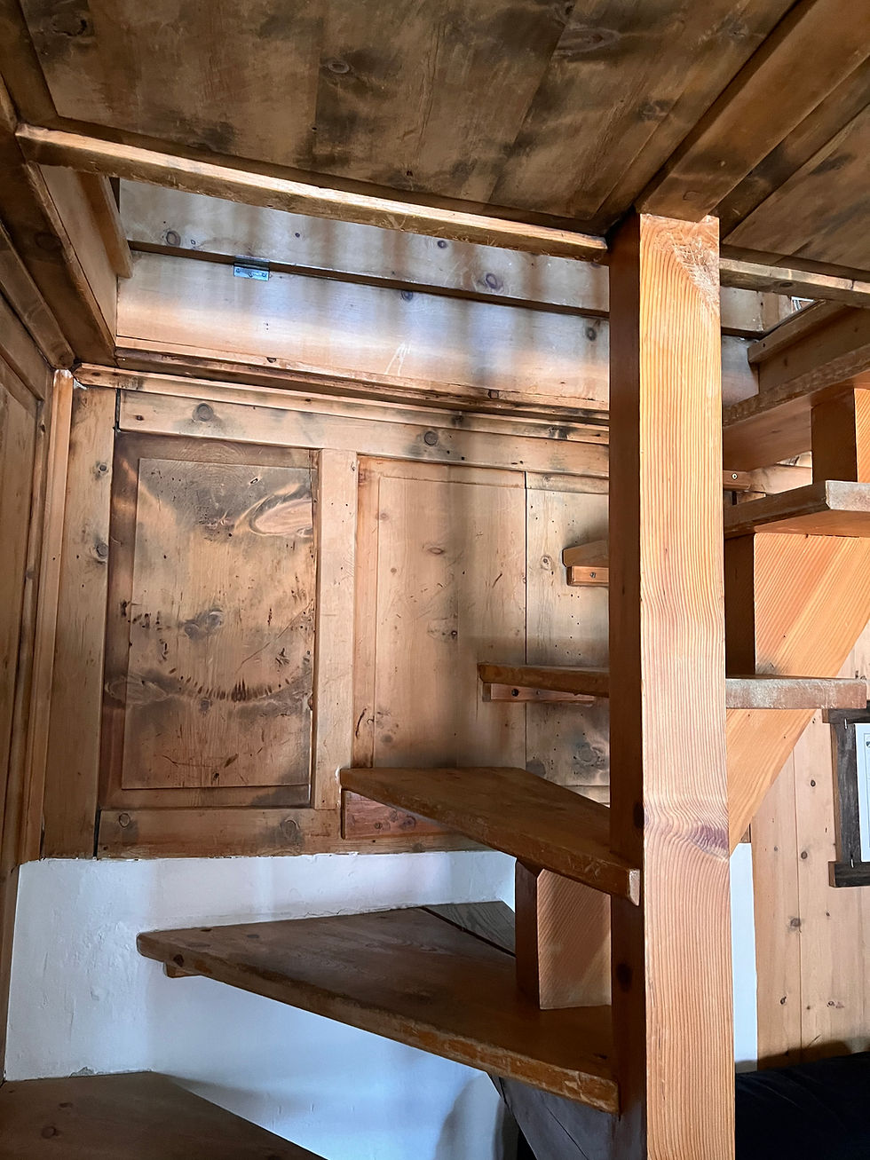 Nesa Scuol Treppe